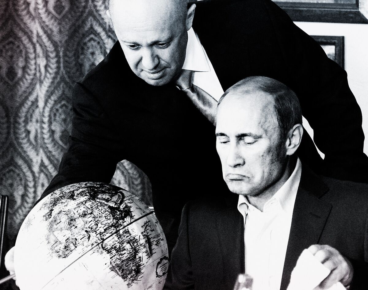 Yevgeny Viktorovich Prigozhin with Vladimi vladimirovitch Putin
