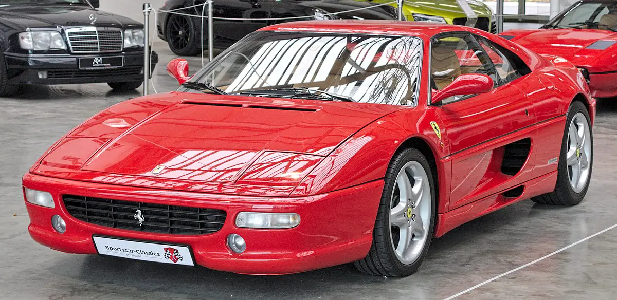 Ferrari 355 GTS - GoldenEye (1995)