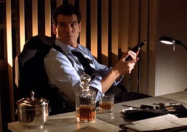 The Iconic Cumbria Crystal Helvellyn Double Old Fashioned Tumbler in James Bond's Die Another Day (2002)