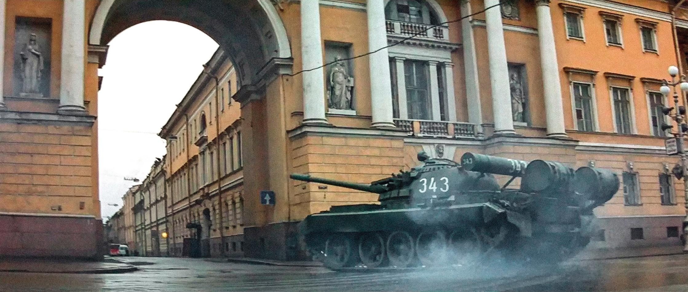 The Tank chase in "Goldeneye"