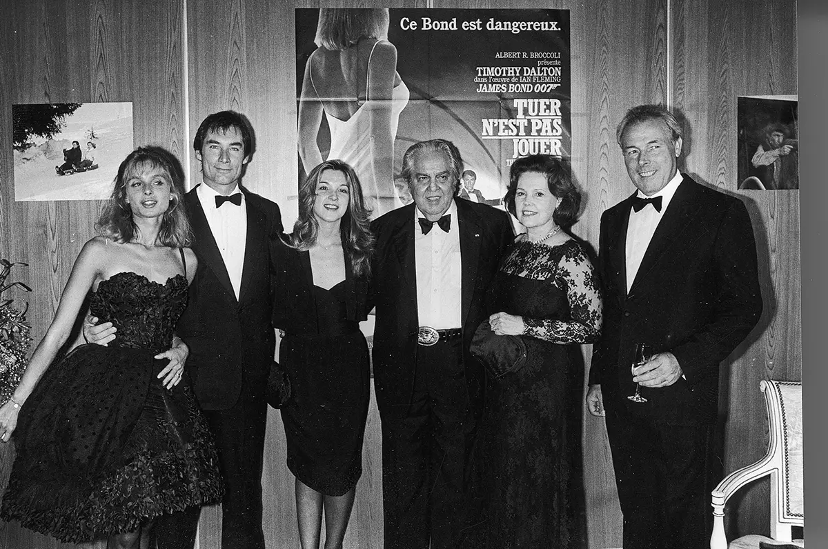 Timothy Dalton, Maryam d'Abo, Albert R. Broccoli, Barbara Broccoli, Dana Broccoli, and John Glen at an event for The Living Daylights (1987)