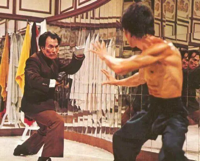 What Are Similarities Between Han in "Enter the Dragon" and Iconic Bond Villain Blofeld?