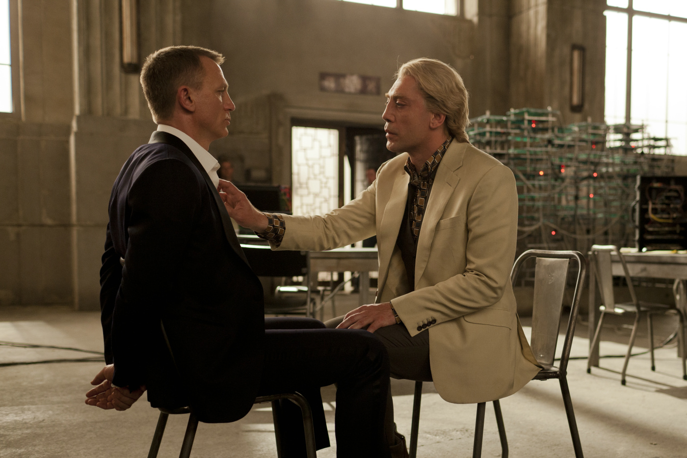 Raoul Silva and James Bond in "Skyfall"