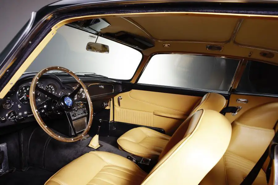 Aston Martin DB5 Interior