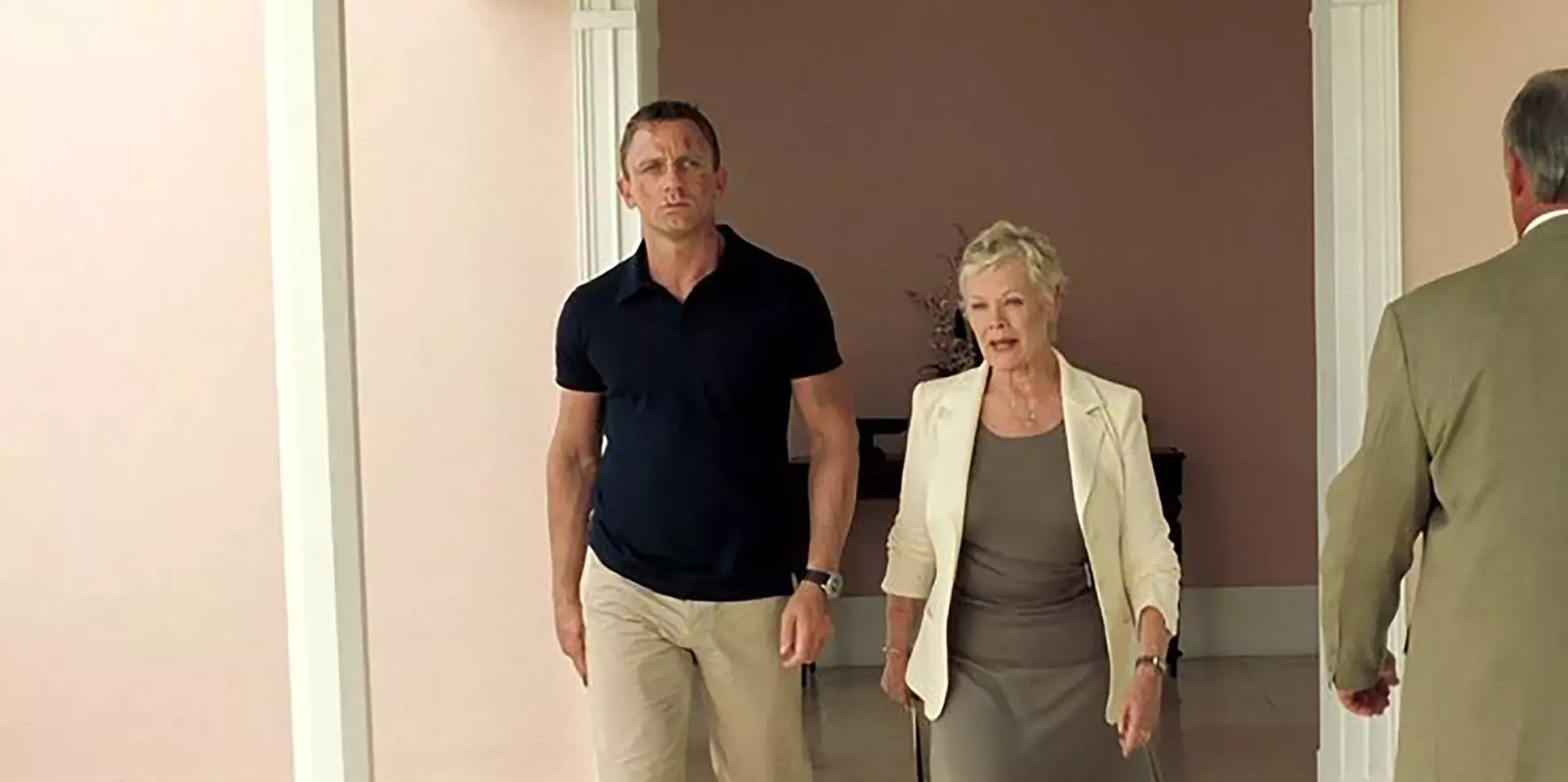 Get The Look: Stylish Menswear Inspired by Daniel Craig in Sunspel